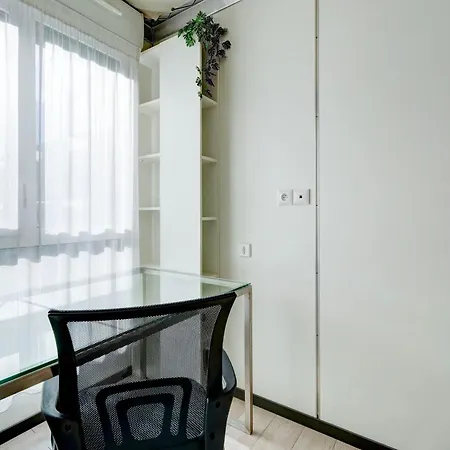 11 - Le Lokup - Wifi - Proche Tram * Реймс