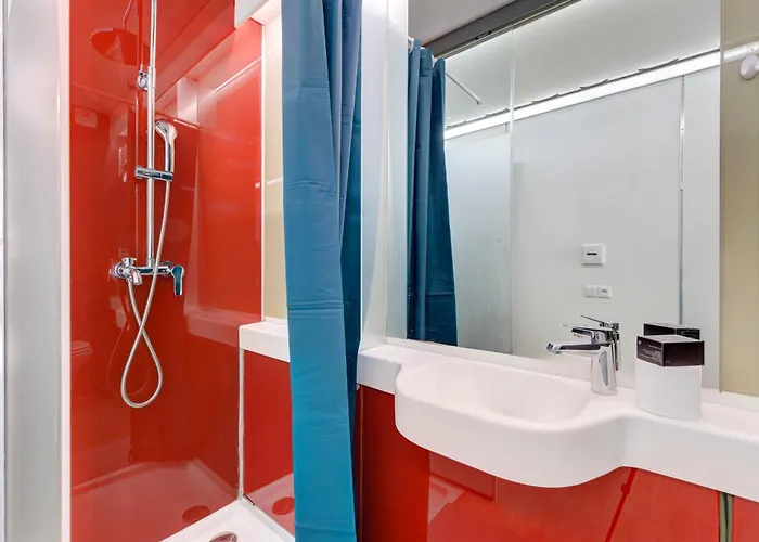 11 - Le Lokup - Wifi - Proche Tram Апартаменты