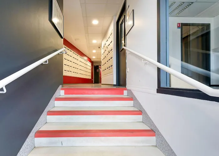 11 - Le Lokup - Wifi - Proche Tram Апартаменты Реймс